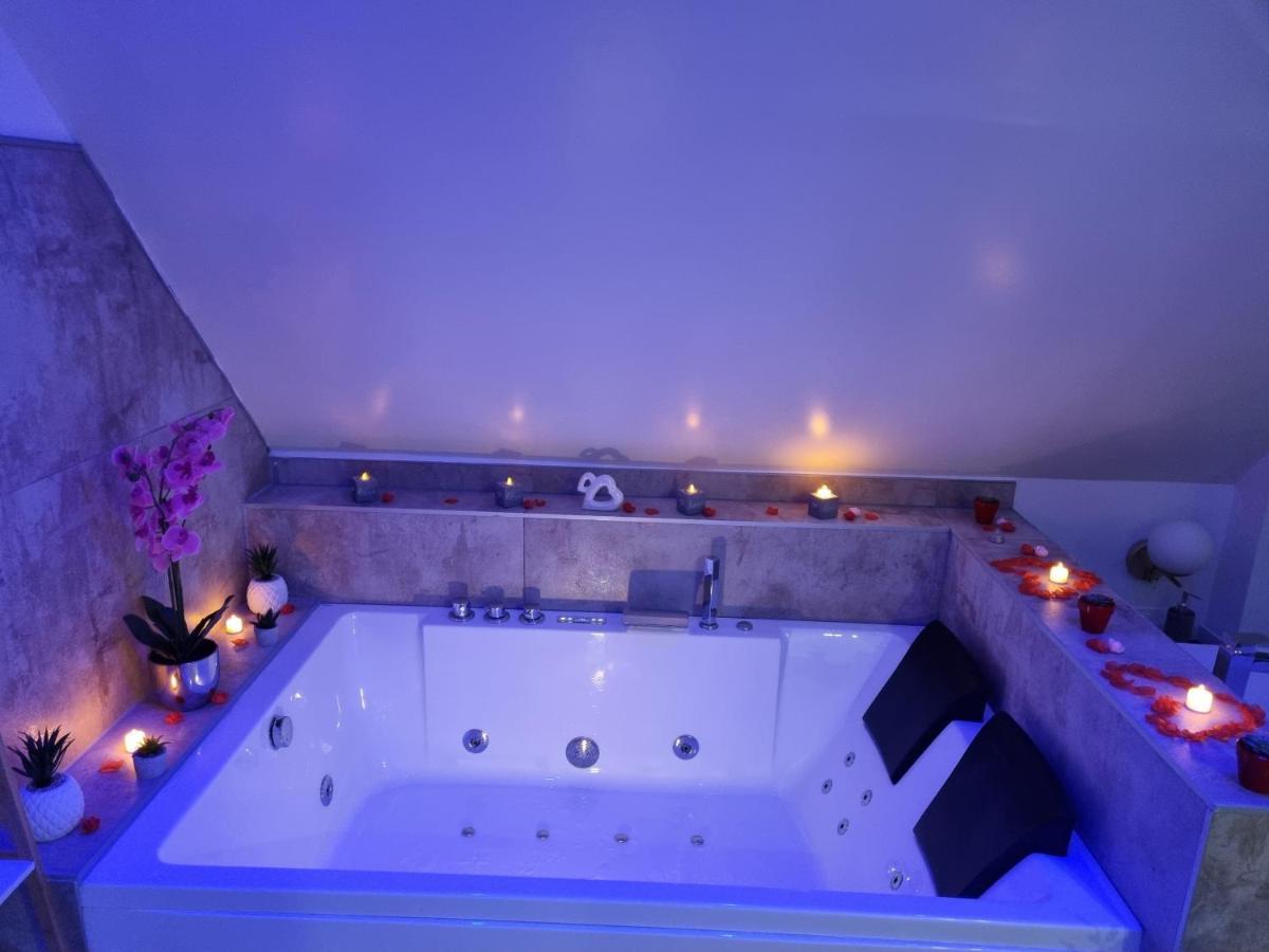 Studio Jacuzzi Au Centre コルマール エクステリア 写真
