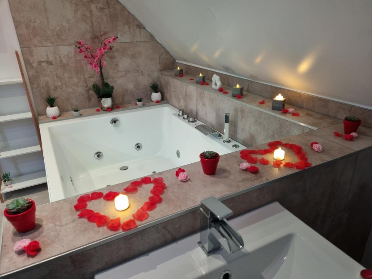 Studio Jacuzzi Au Centre コルマール エクステリア 写真